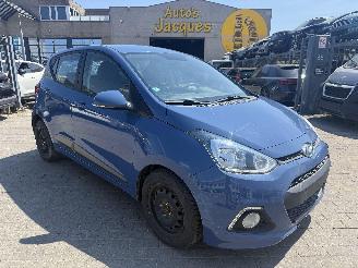 Coche accidentado Hyundai I-10 1.0 POP 2014/5