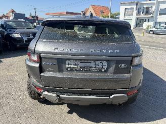 Land Rover Range Rover EVOQUE 2.0 SE picture 4