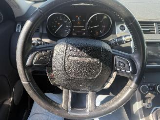 Land Rover Range Rover EVOQUE 2.0 SE picture 22