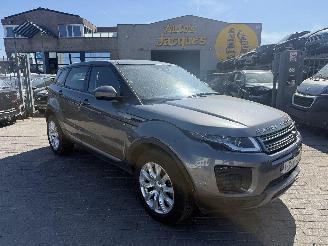 Land Rover Range Rover EVOQUE 2.0 SE picture 1