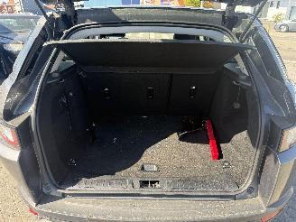 Land Rover Range Rover EVOQUE 2.0 SE picture 18