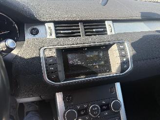 Land Rover Range Rover EVOQUE 2.0 SE picture 23
