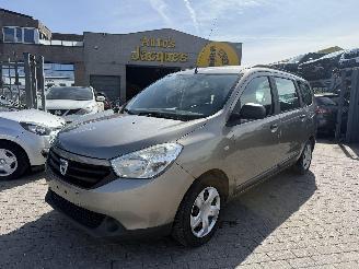 Damaged car Dacia Lodgy 1.5 AMBIANCE 2013/2