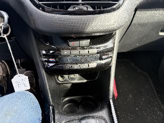 Peugeot 2008 PROBLEM ENGINE picture 12