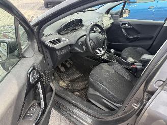 Peugeot 2008 PROBLEM ENGINE picture 18