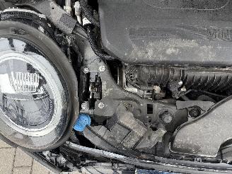 Mini Cooper 1.5 picture 14