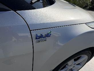 Hyundai Veloster 1.6 picture 22