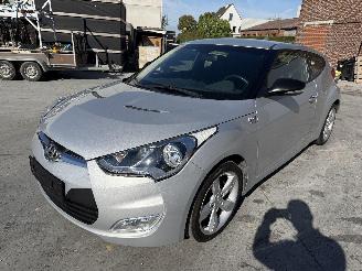 Hyundai Veloster 1.6 picture 3