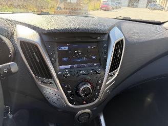 Hyundai Veloster 1.6 picture 19