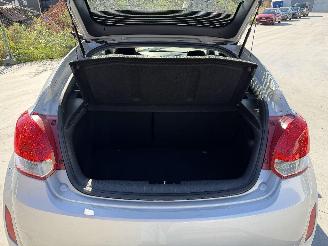 Hyundai Veloster 1.6 picture 13