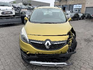 Renault Scenic 1.5 DCI XMOD picture 2