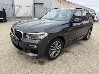 Damaged car BMW X3 2.0 XDRIVE 2017/12