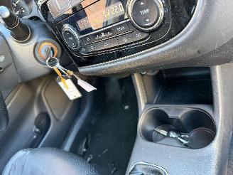 Mitsubishi Outlander 2.2 DID AWD 4X4 picture 17
