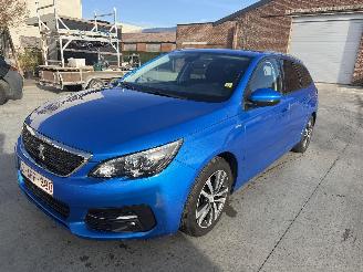 Coche accidentado Peugeot 308 1.2 PURETECH 2021/3