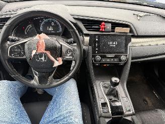 Honda Civic 1.0I ELEGANCE picture 7