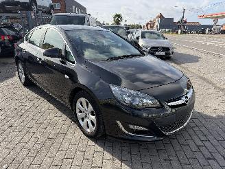 Opel Astra SEDAN 1.7 DTI picture 3