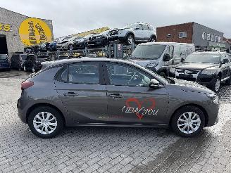Opel Corsa 1.2I picture 4