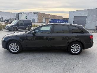 Audi A4 Avant 2.0 TDI picture 4
