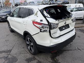 Nissan Qashqai 1.2 DIG-T TEKNA picture 6