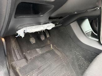 Volvo V-40 2.0D picture 20