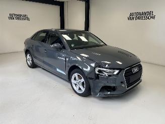 skadebil auto Audi A3  2017/2