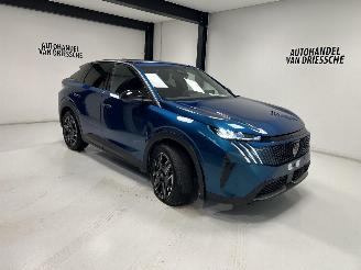 krockskadad bil auto Peugeot 3008 ALLURE 2025/7