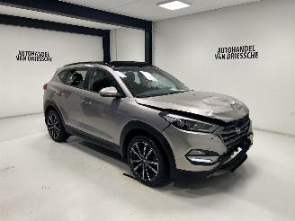 skadebil auto Hyundai Tucson PANORAMA 2018/8
