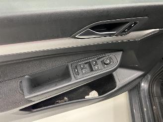 Volkswagen Golf DSG picture 9