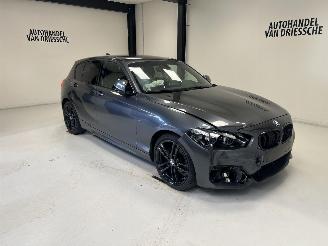 krockskadad bil auto BMW 1-serie M-PACK 2017/11