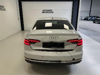 Audi A4 S-TRONIC picture 4