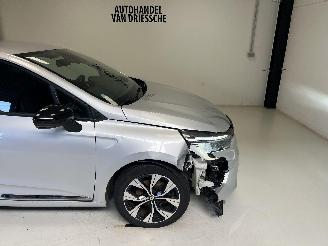 Renault Clio  picture 3