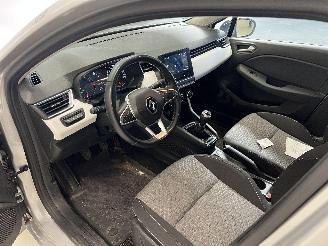 Renault Clio  picture 12