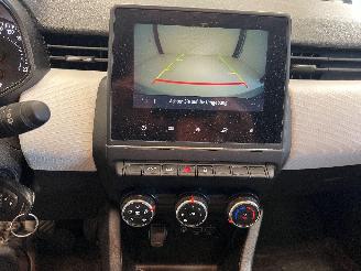 Renault Clio  picture 17
