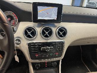 Mercedes A-klasse AUTOMAAT picture 13