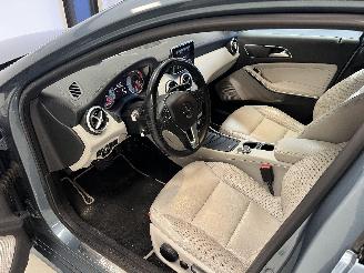 Mercedes A-klasse AUTOMAAT picture 9