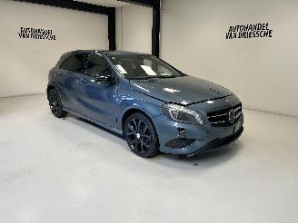 damaged passenger cars Mercedes A-klasse AUTOMAAT 2012/12