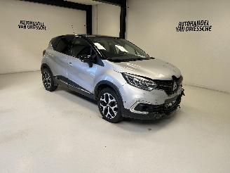 skadebil auto Renault Captur INTENS 2019/8