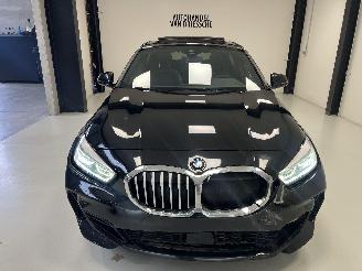 BMW 1-serie M-PACK/PANORAMA picture 7