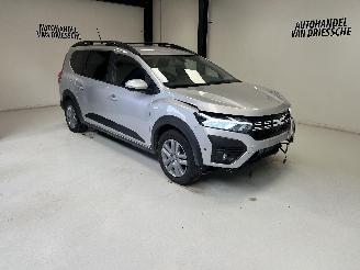 Damaged car Dacia Jogger 7 PLACE/LPG 2023/3