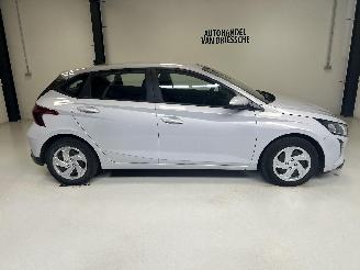 Hyundai I-20  picture 2