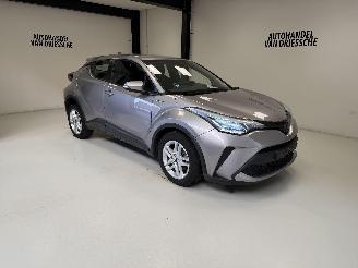 Vaurioauto  passenger cars Toyota C-HR HYBRIDE 2021/4