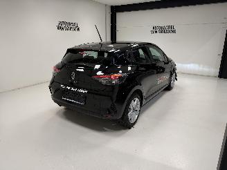 Renault Clio  picture 5
