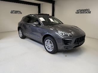 krockskadad bil auto Porsche Macan  2015/2