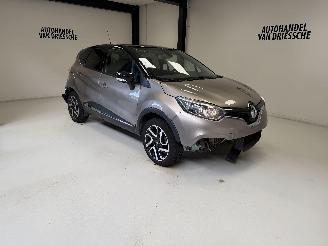 Renault Captur INTENS picture 2