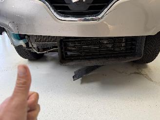Renault Captur INTENS picture 10