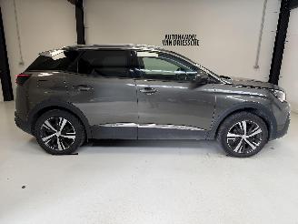Auto incidentate Peugeot 3008 ALLURE 2018/10