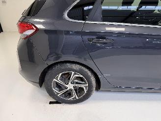 Hyundai I-30 AUTOMAAT picture 4