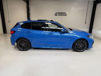 Vaurioauto  passenger cars BMW 1-serie M-PACK/PANORAMA 2024/1