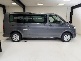 krockskadad bil auto Volkswagen Caravelle 9 SITZE/9 PLACE 2024/6