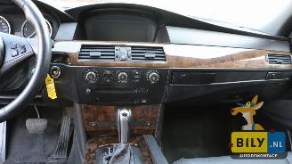 BMW 5-serie E60 525D picture 7